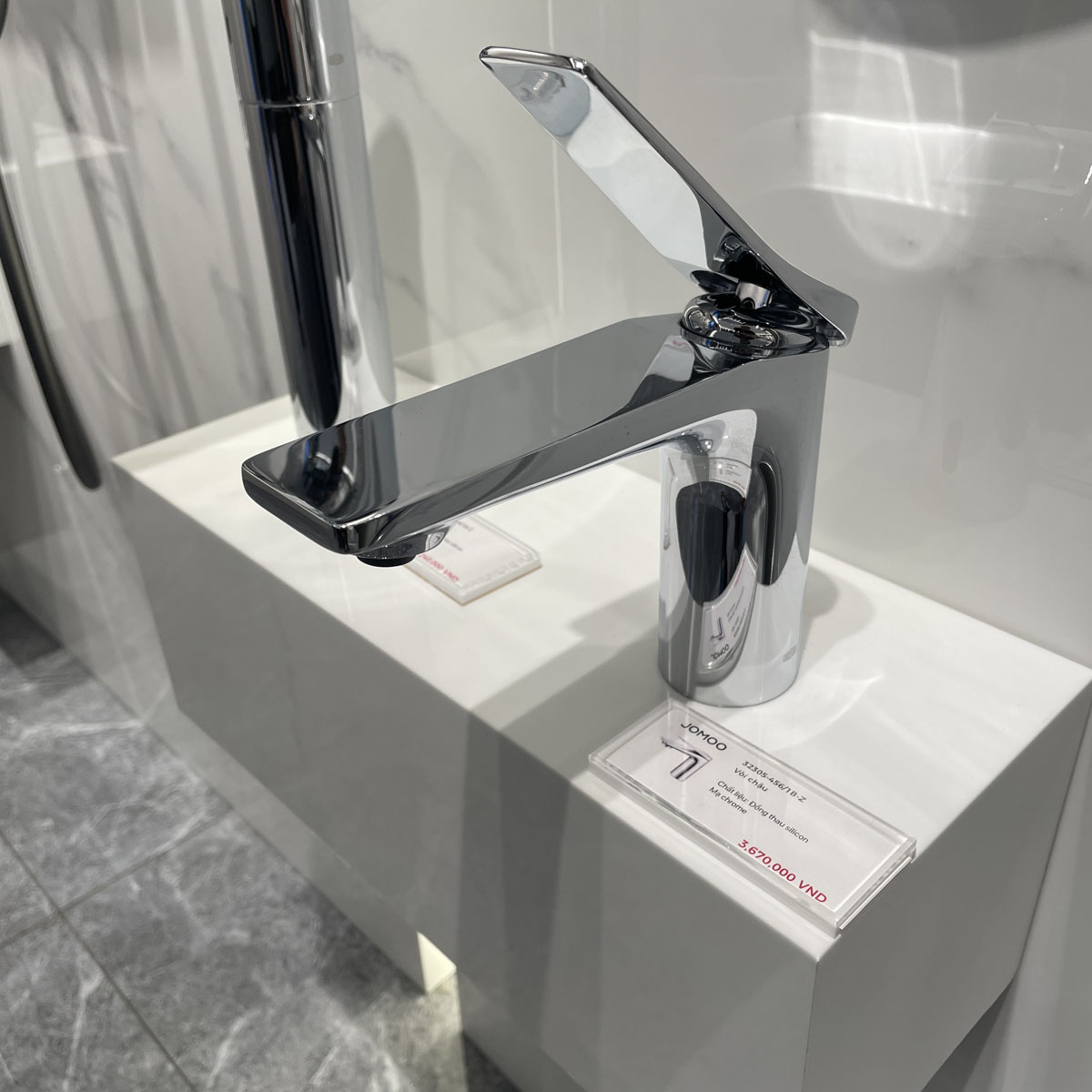 Vòi chậu lavabo nóng lạnh JOMOO 32305-456