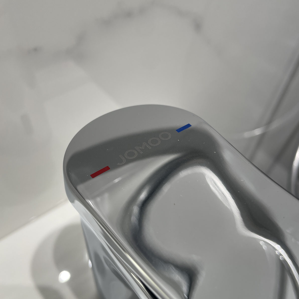 Vòi chậu lavabo nóng lạnh JOMOO 32305-456