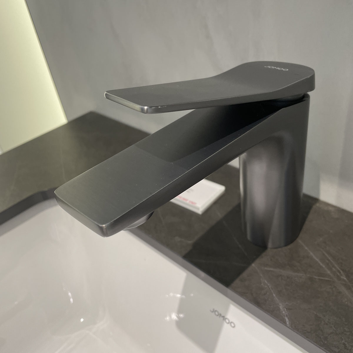 Vòi chậu lavabo nóng lạnh JOMOO 32305-456