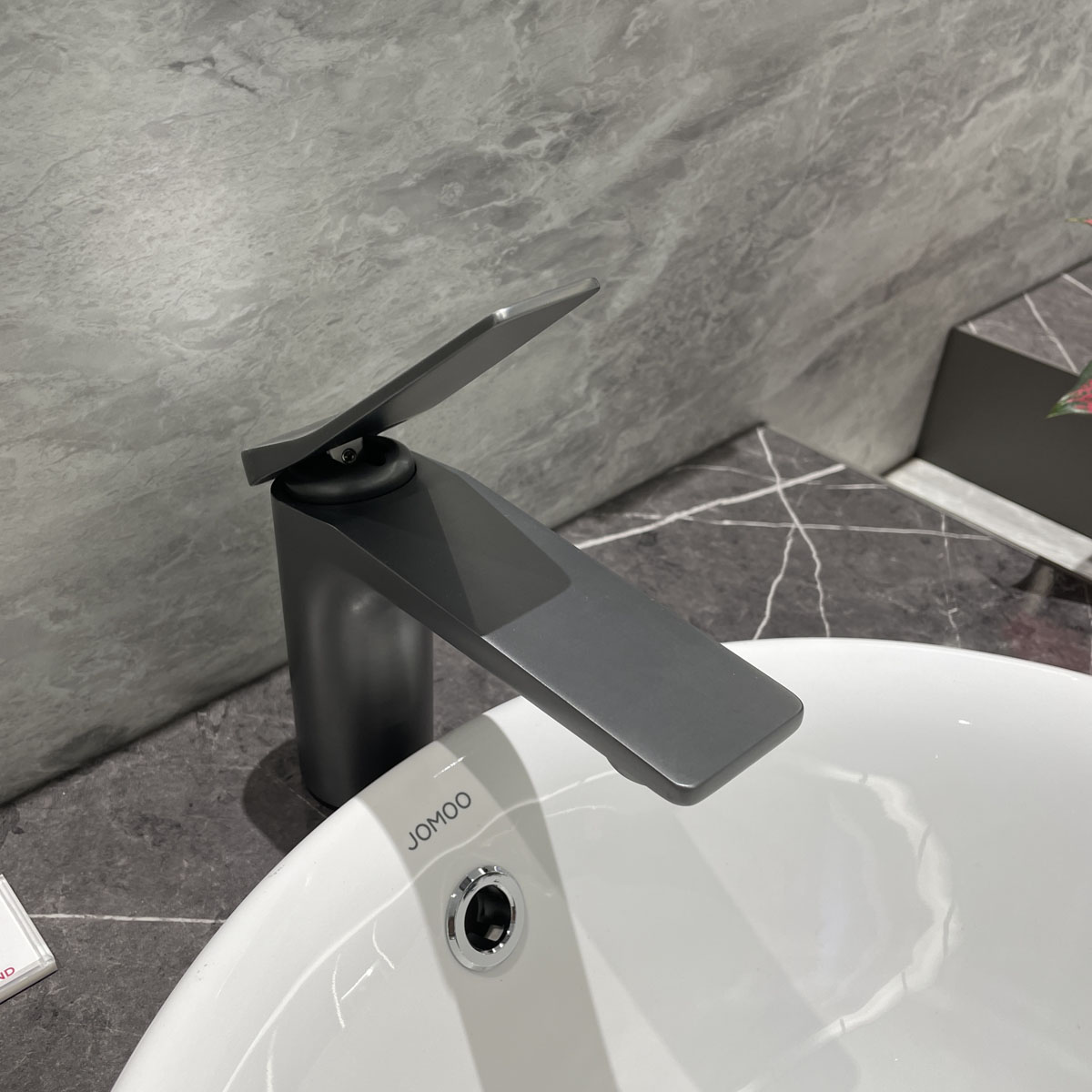 Vòi chậu lavabo nóng lạnh JOMOO 32305-456