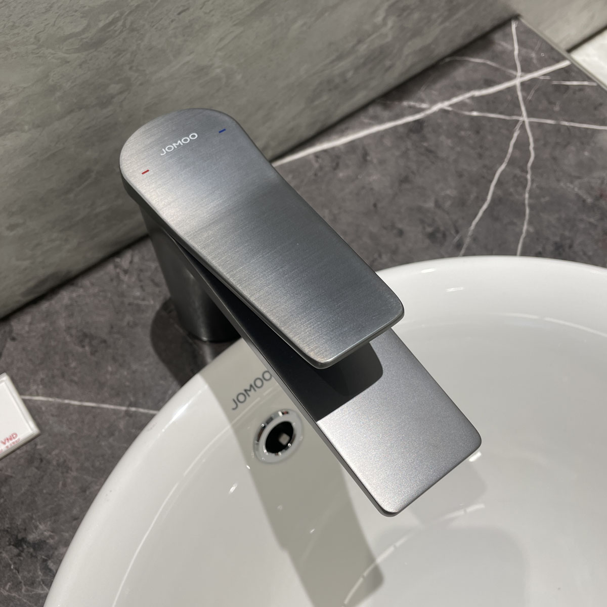 Vòi chậu lavabo nóng lạnh JOMOO 32305-456