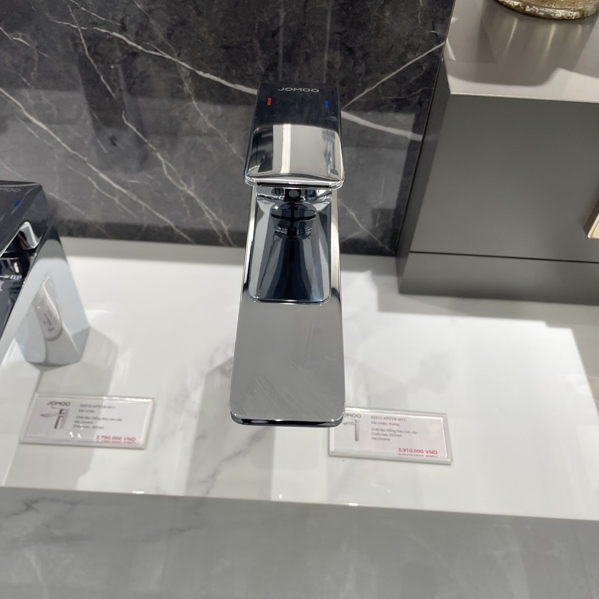 Vòi chậu lavabo nóng lạnh JOMOO 32311-477/1B-I011