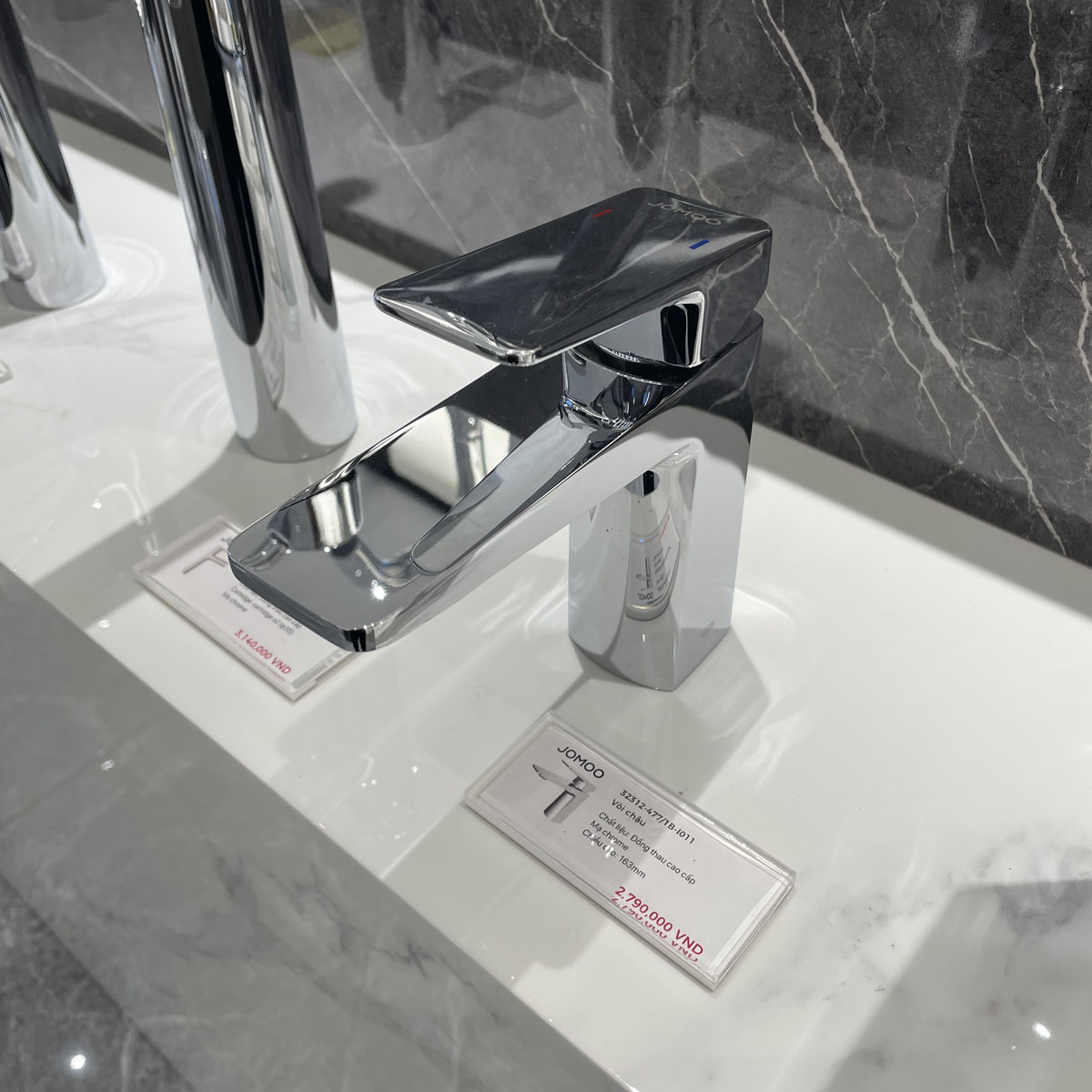 Vòi chậu lavabo nóng lạnh JOMOO 32312-477/1B-I011