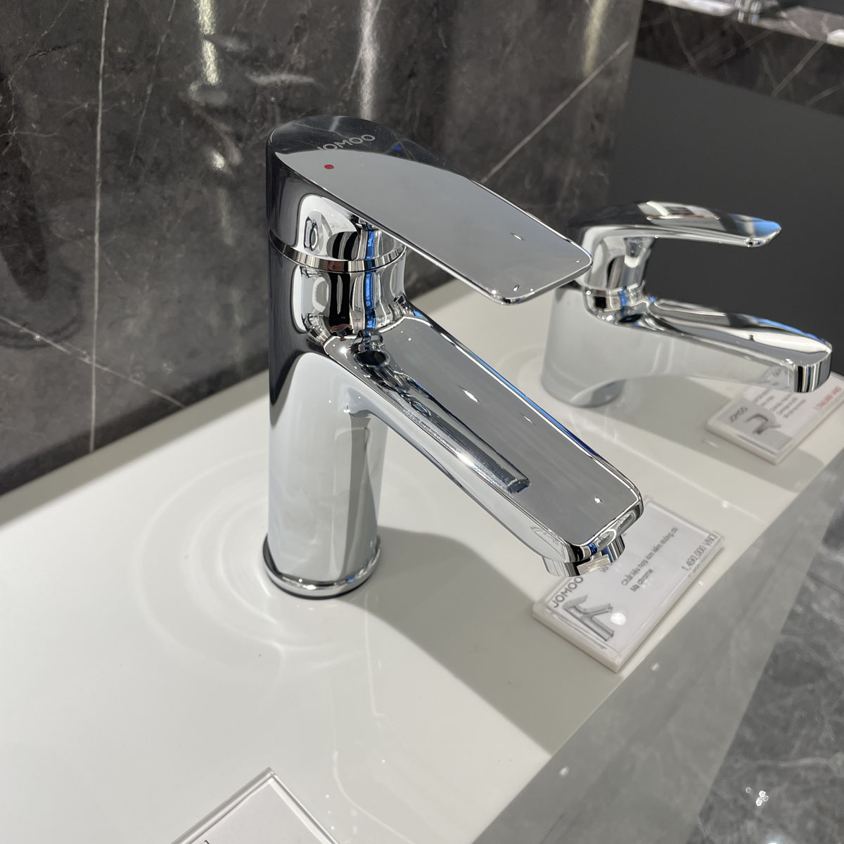 Vòi chậu lavabo nóng lạnh JOMOO 32316-473/1B-I01T