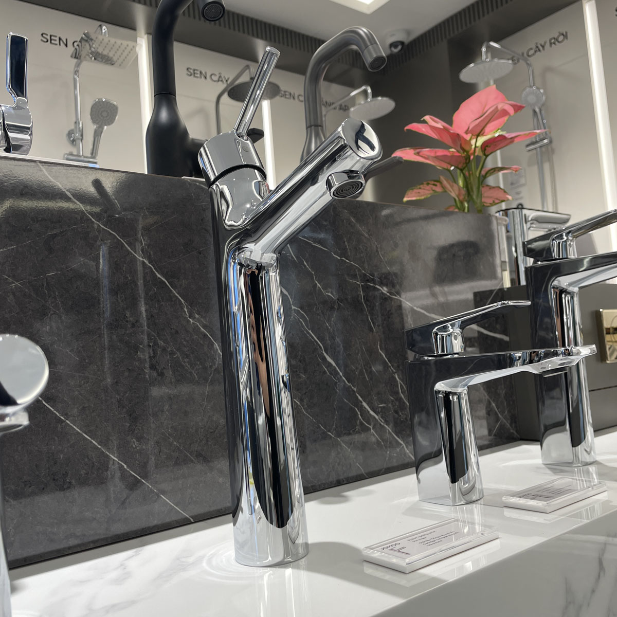 Vòi chậu lavabo nóng lạnh JOMOO 32337-495/1B-I01Z