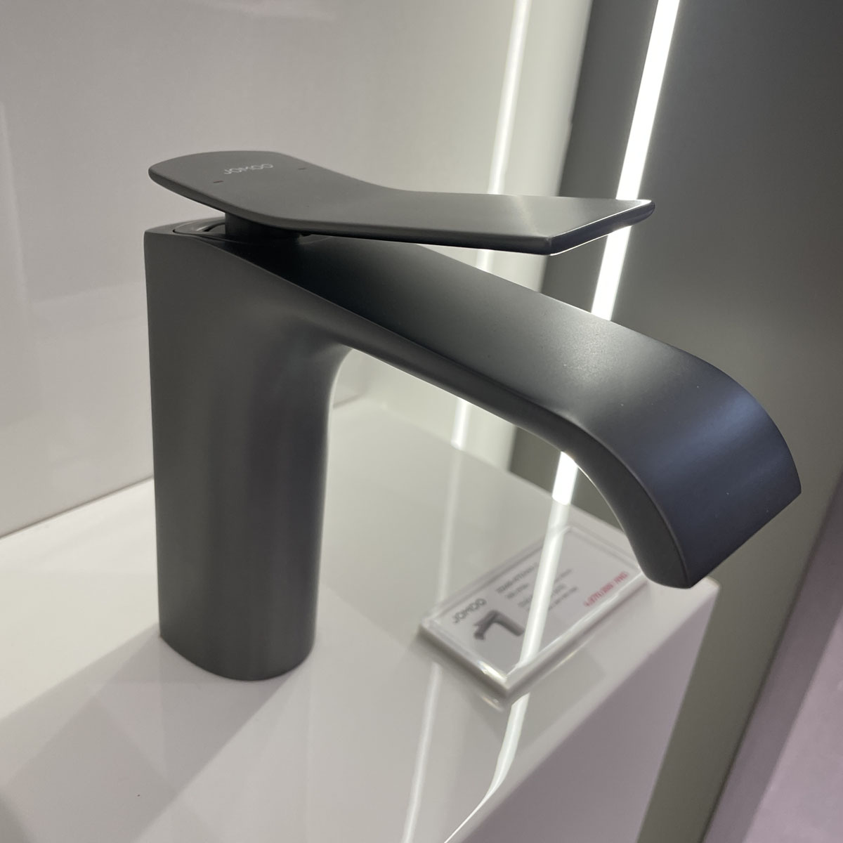 Vòi chậu lavabo nóng lạnh JOMOO 32405-673