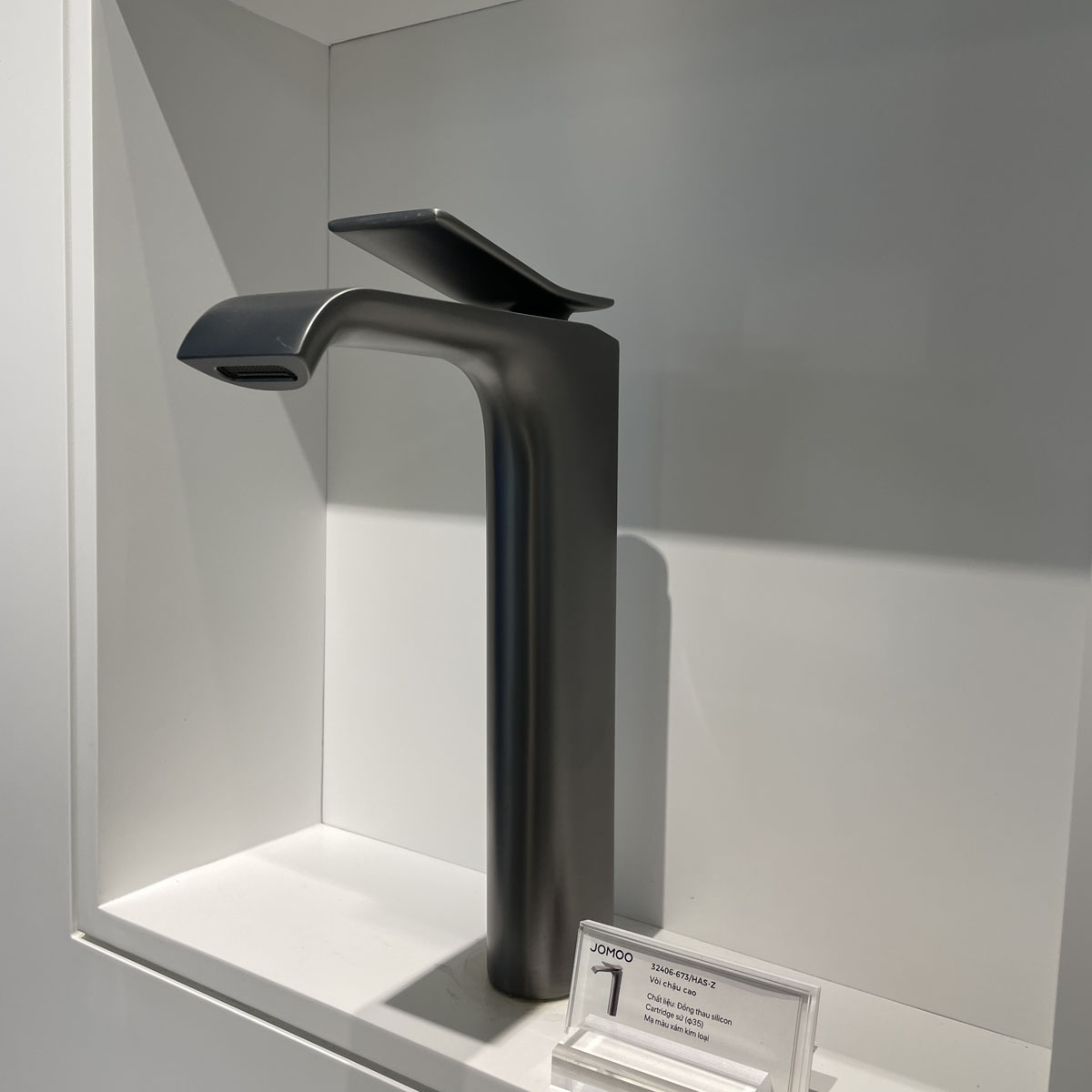 Vòi chậu lavabo nóng lạnh JOMOO 32406-673