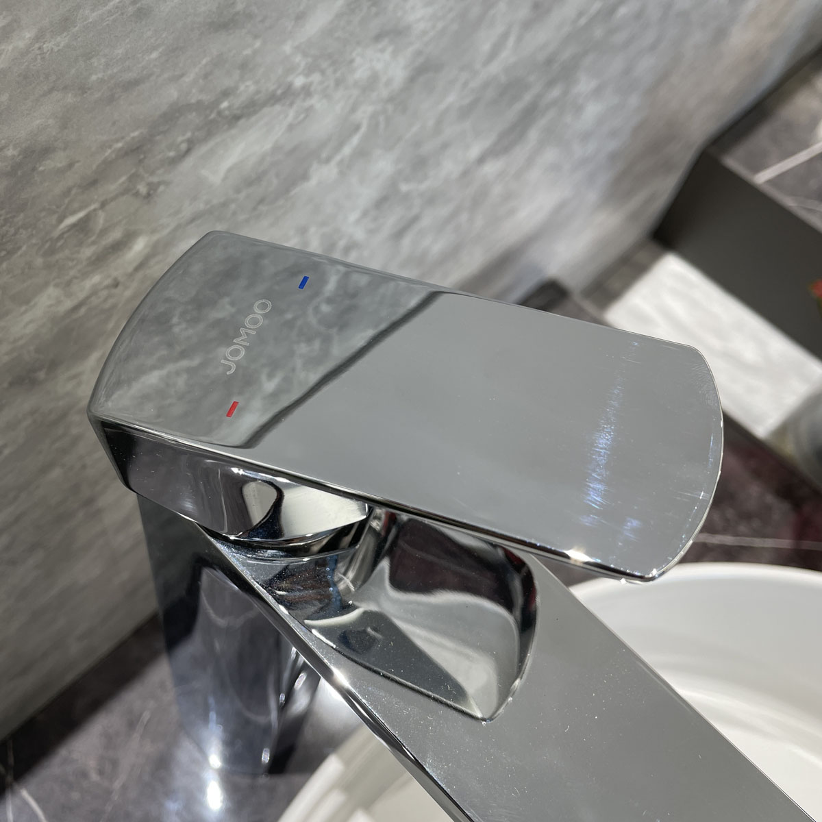 Vòi chậu lavabo nóng lạnh JOMOO 32416