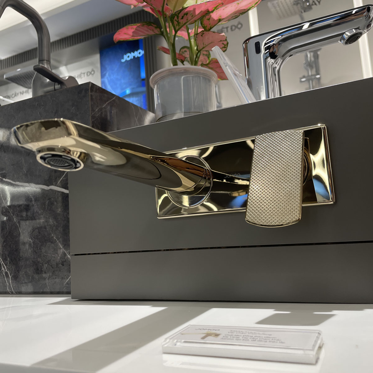 Vòi chậu lavabo nóng lạnh JOMOO 32435-718