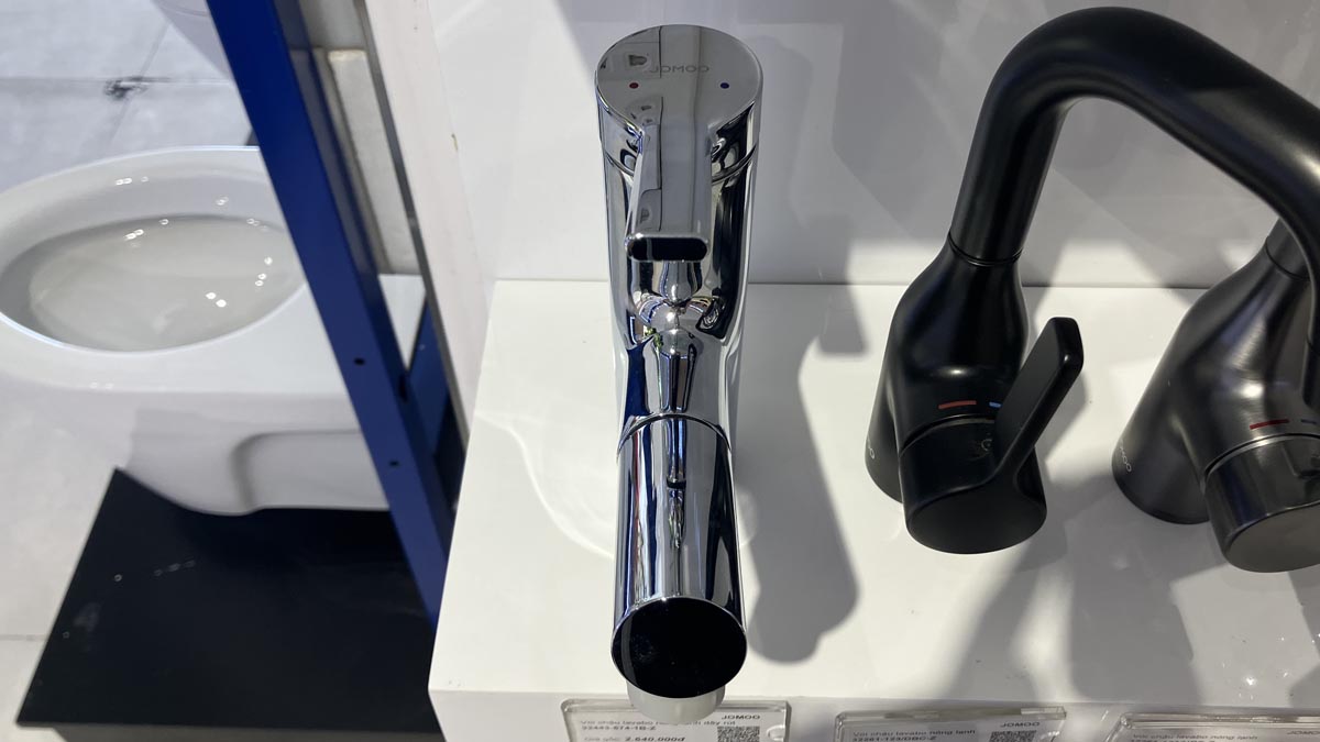 Vòi chậu lavabo nóng lạnh dây rút JOMOO 32443-574/1B-Z