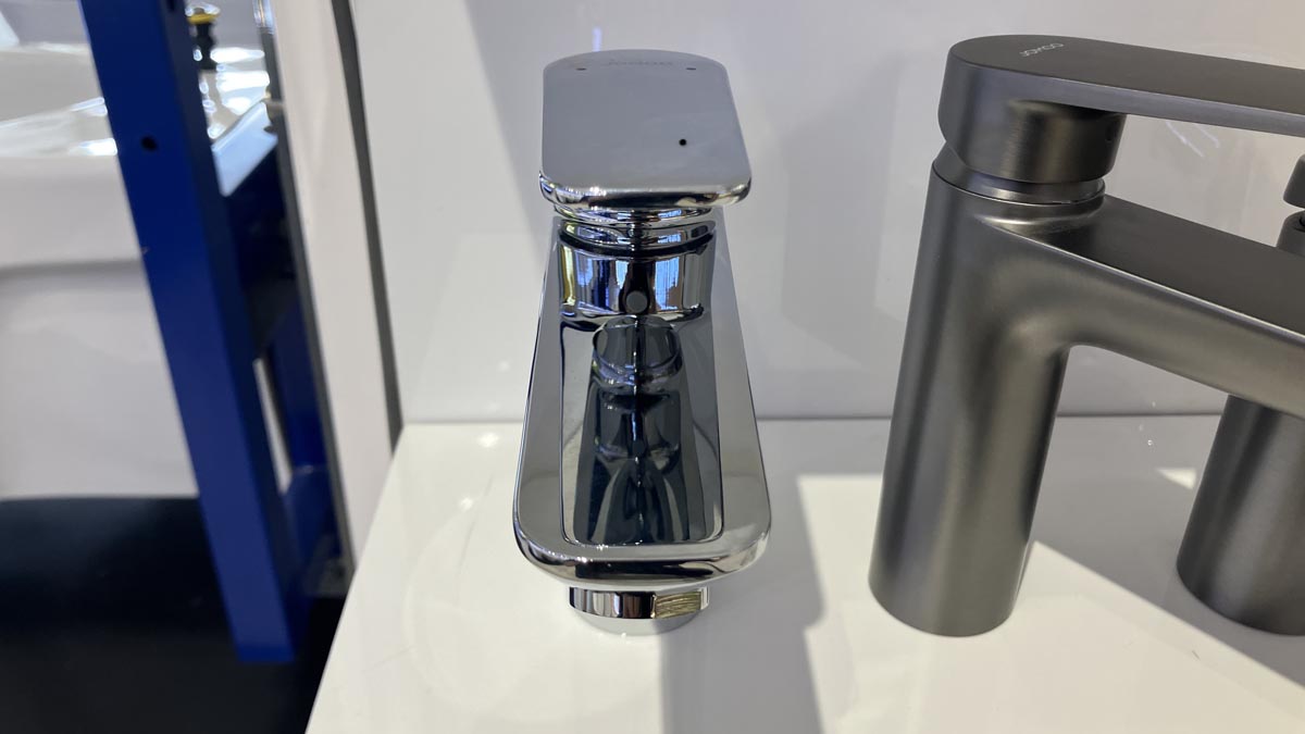 Vòi chậu lavabo nóng lạnh JOMOO 32676-739