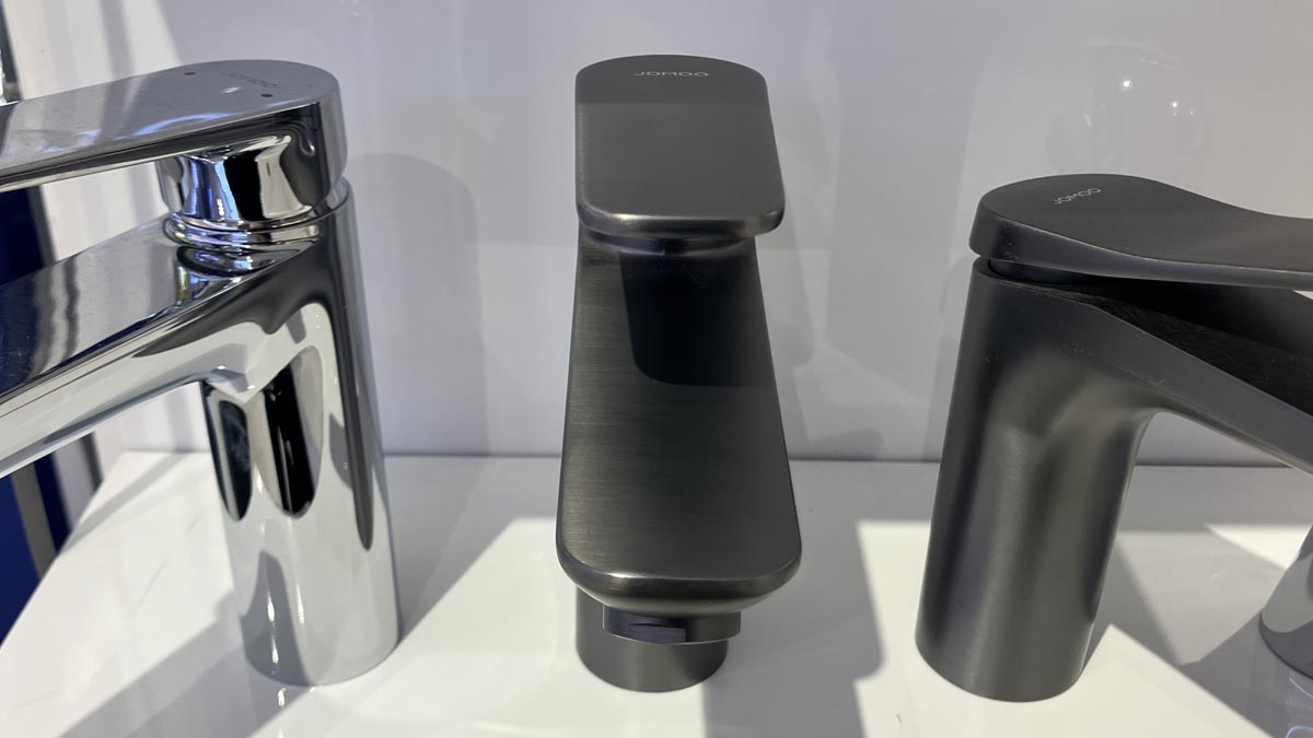 Vòi chậu lavabo nóng lạnh JOMOO 32676-739