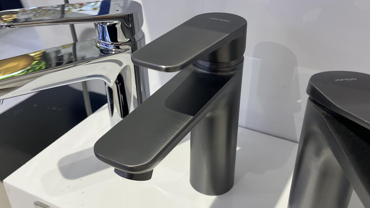 Vòi chậu lavabo nóng lạnh JOMOO 32676-739