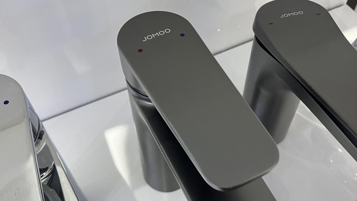 Vòi chậu lavabo nóng lạnh JOMOO 32676-739