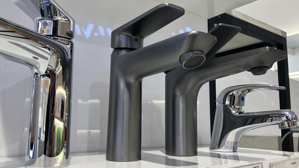 Vòi chậu lavabo nóng lạnh JOMOO 32676-739