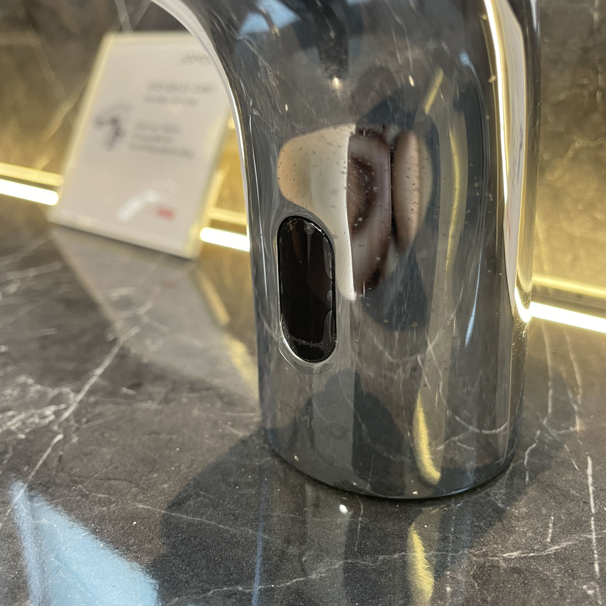 Vòi lavabo cảm ứng JOMOO 51E1170-11-CJM4