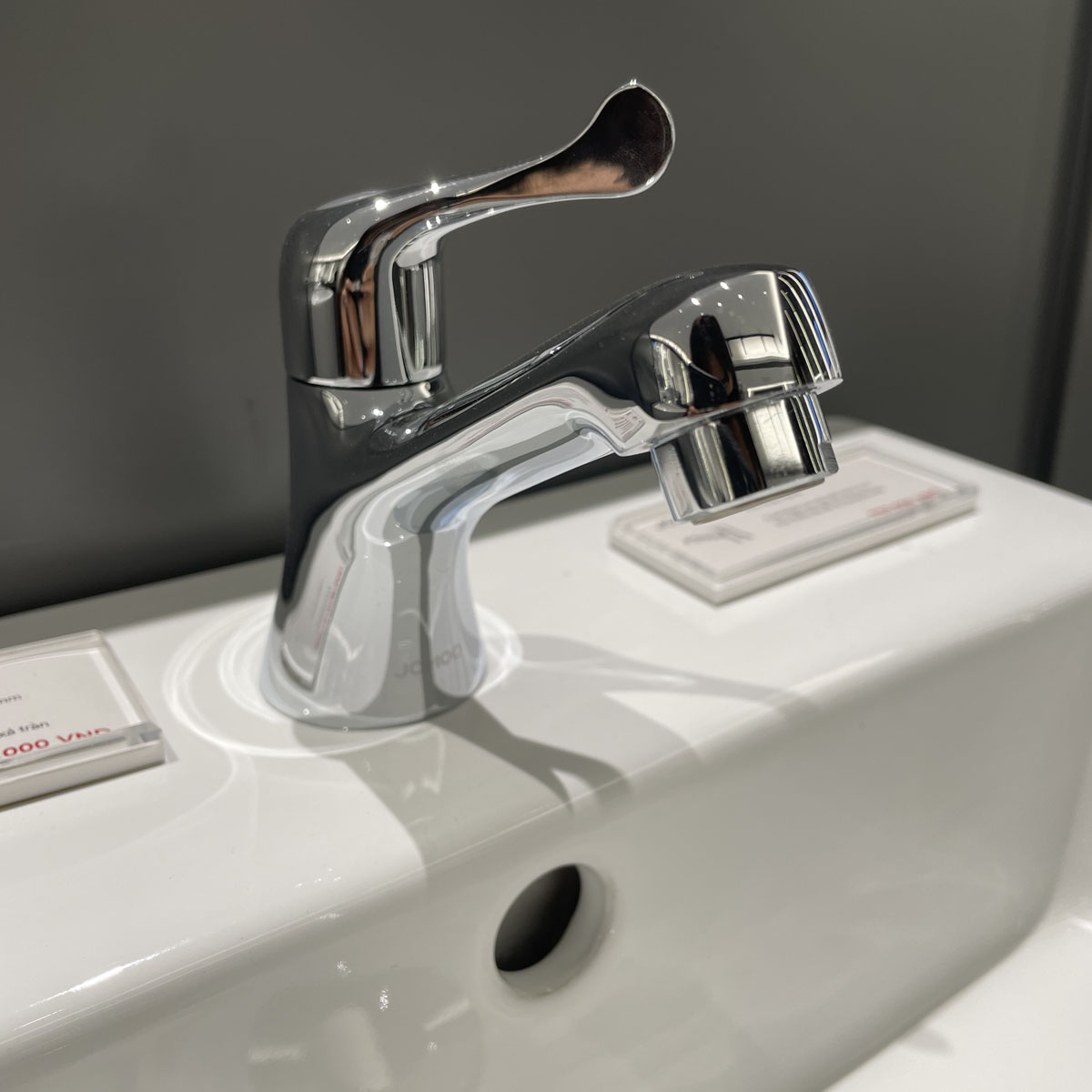 Vòi chậu lavabo lạnh JOMOO 76023-238/1C-I011