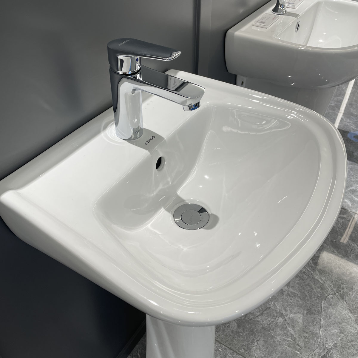 Vòi chậu lavabo lạnh JOMOO 76029-484/1C-I011