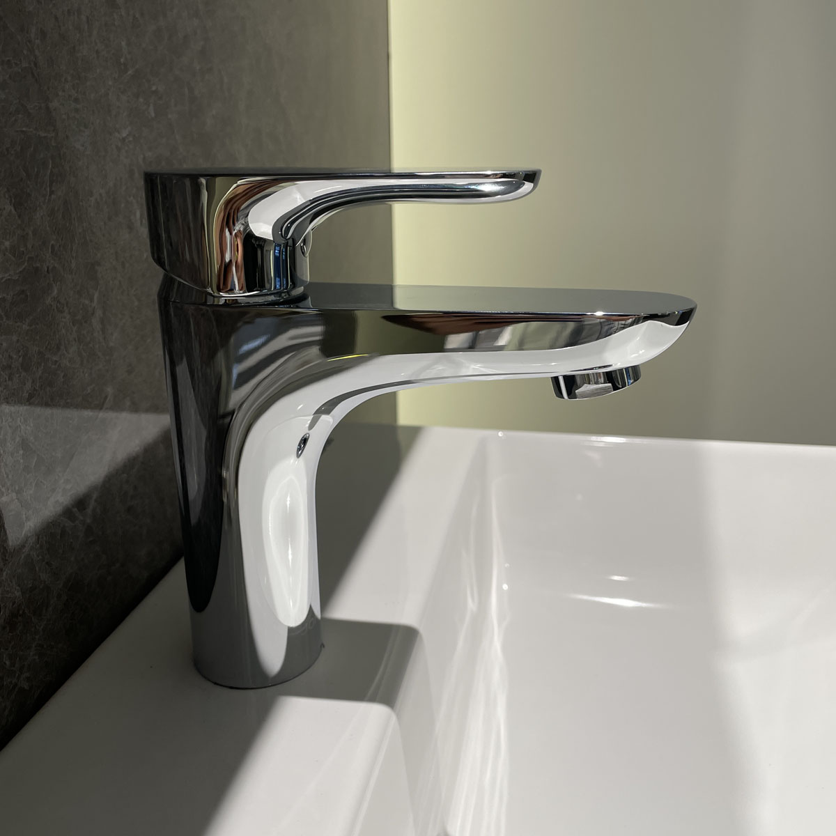 Vòi chậu lavabo nóng lạnh JOMOO P32314-484/1C-Z