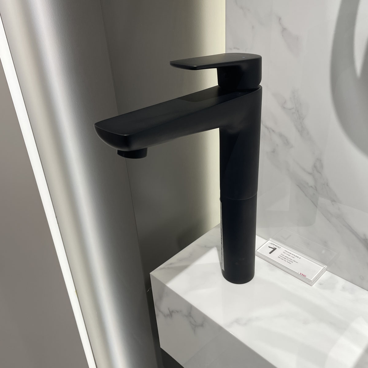 Vòi chậu lavabo nóng lạnh JOMOO P32408-674/DBC-Z