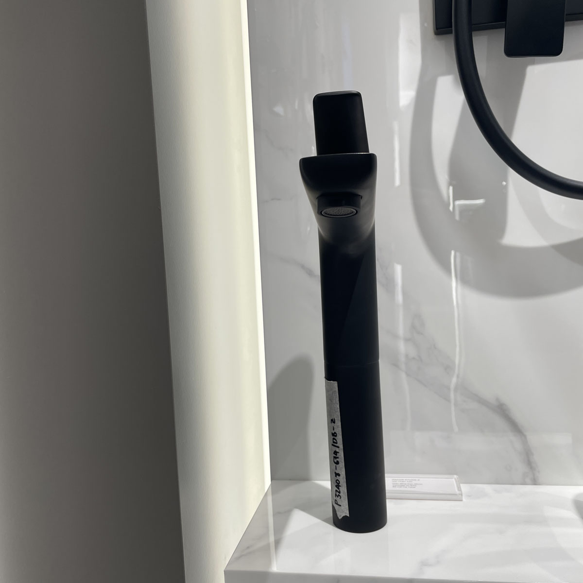 Vòi chậu lavabo nóng lạnh JOMOO P32408-674/DBC-Z