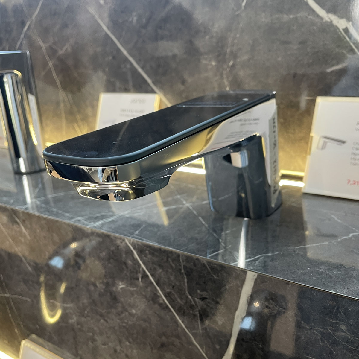 Vòi lavabo cảm ứng JOMOO P5E1012-30-CJM