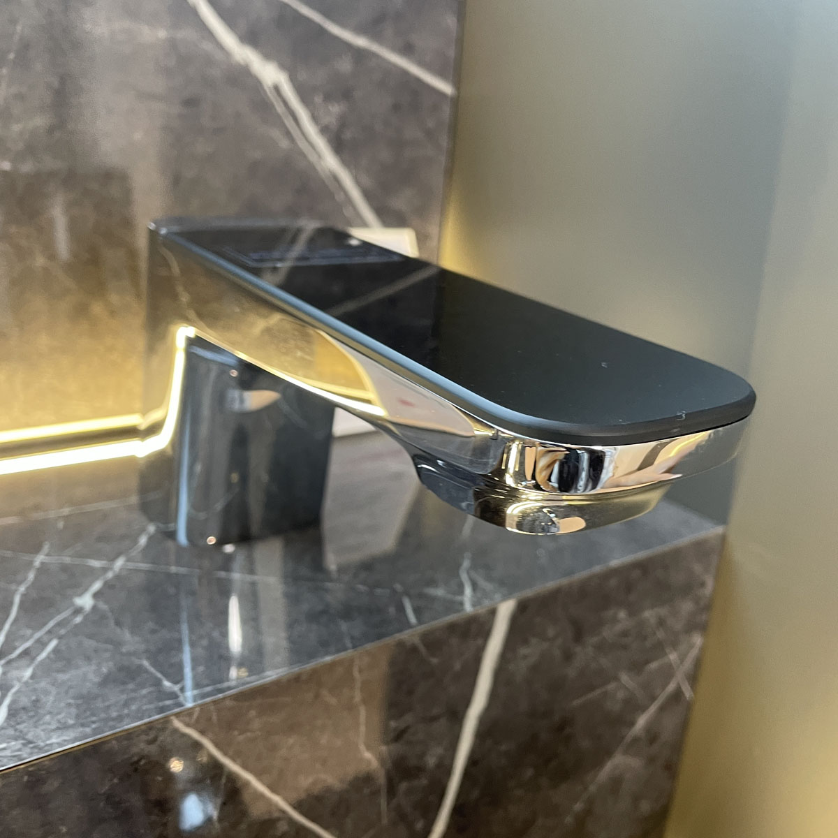 Vòi lavabo cảm ứng JOMOO P5E1012-30-CJM