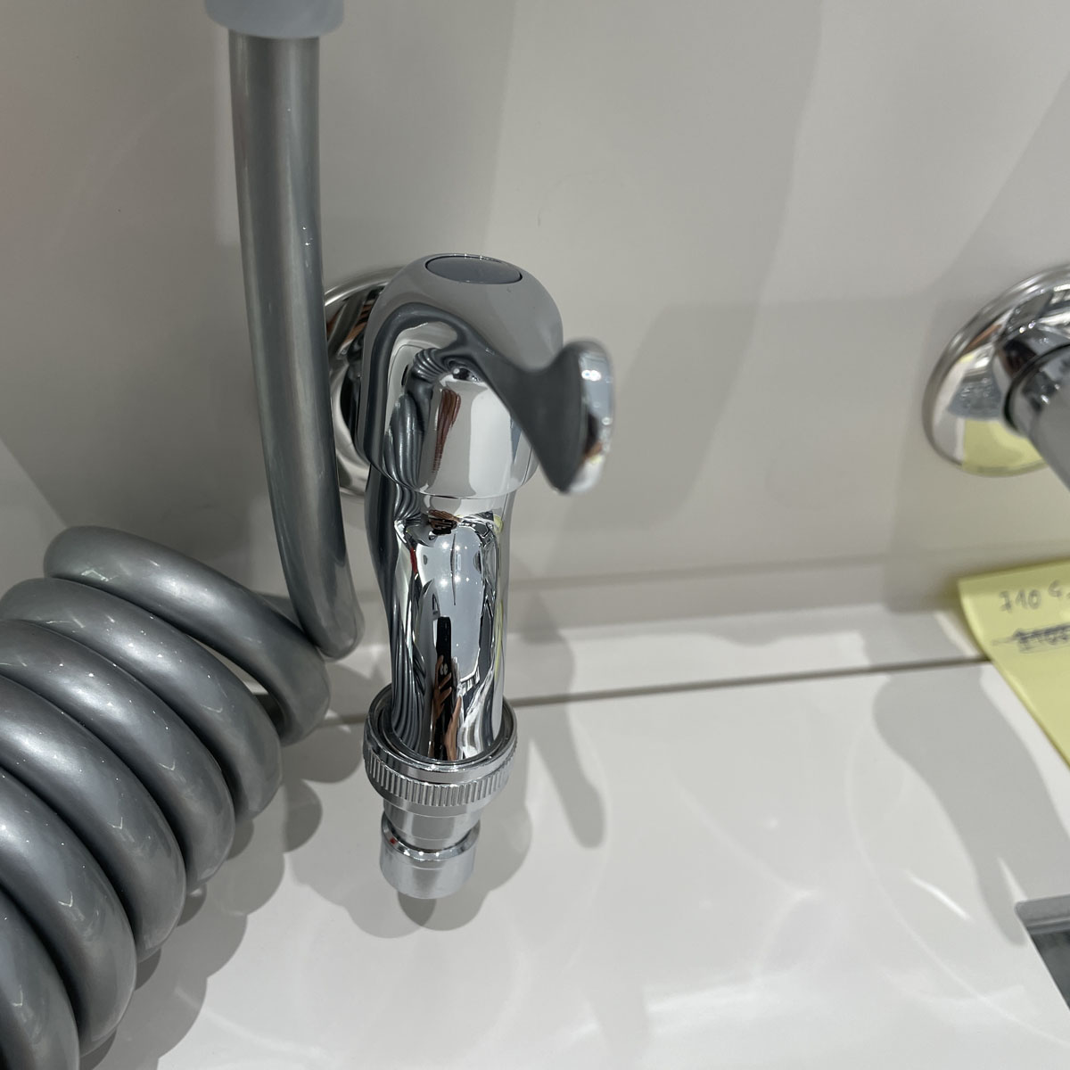 Vòi lạnh máy giặt gắn tường JOMOO 7203-238/1C1-I011