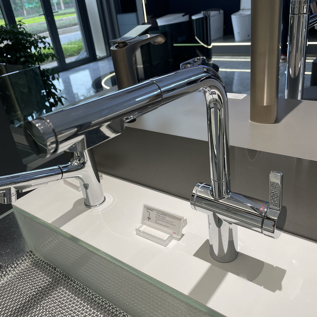 Vòi rửa chén bát nóng lạnh dây rút JOMOO 23020-648/1B-Z