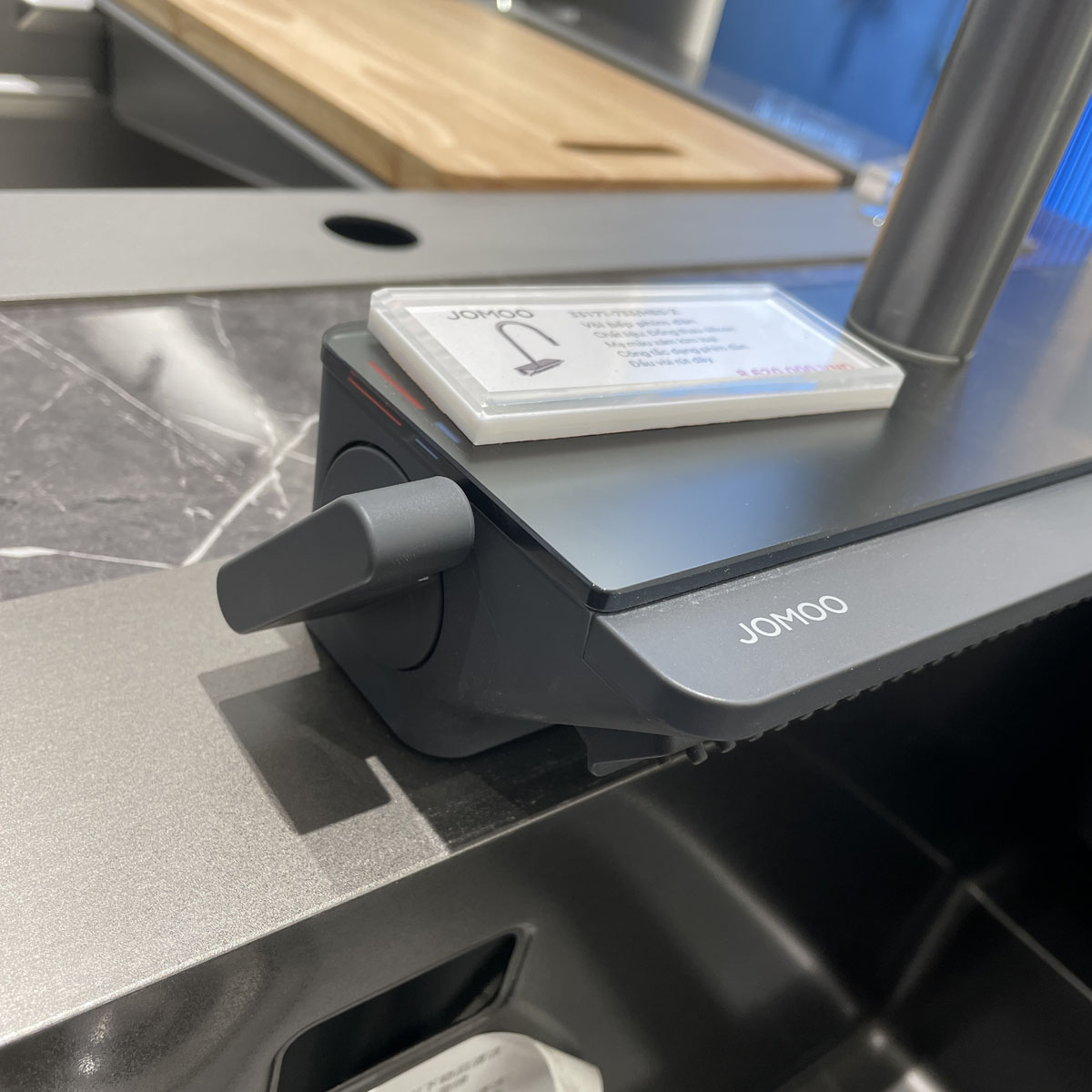 Vòi rửa chén bát nóng lạnh dây rút và kèm vòi rửa thác JOMOO 33171-733/HBS-Z