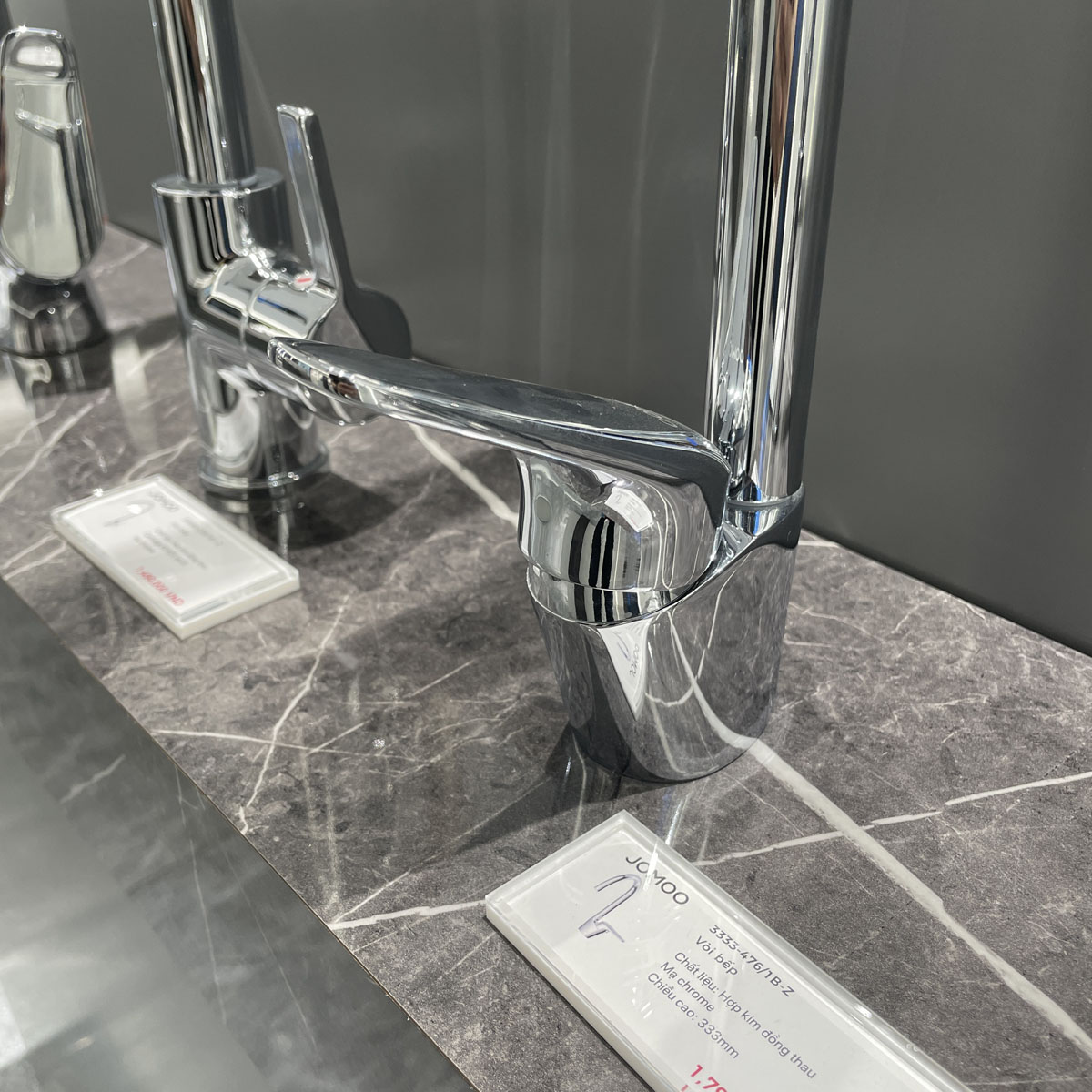 Vòi rửa chén bát nóng lạnh JOMOO 3333-476/1B-Z