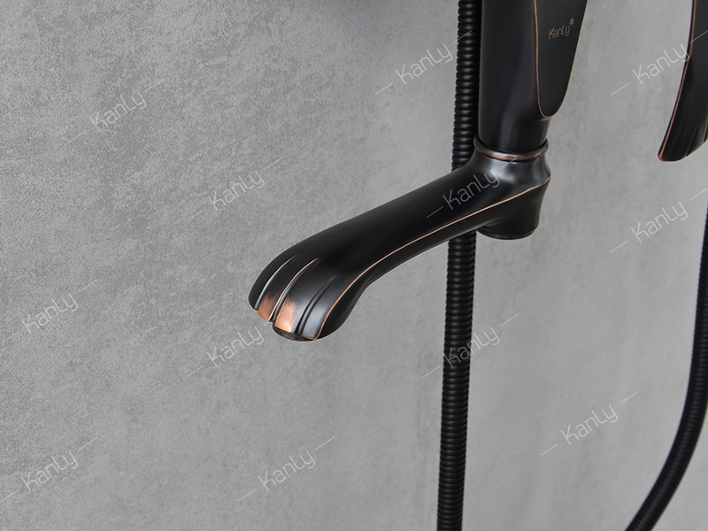 Sen tắm treo tường nóng lạnh bằng đồng Kanly GCS23B