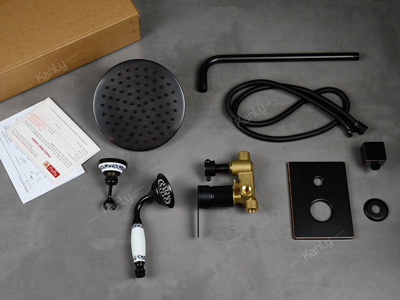 Sen tắm âm tường bằng đồng màu đen Kanly GCS75B