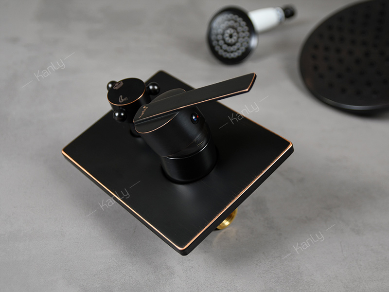 Sen tắm âm trần đồng thau cổ điển Kanly GCS76B