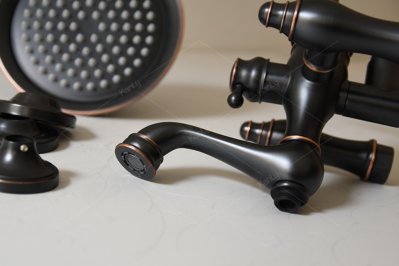 Bộ sen cây tắm đứng nóng lạnh bằng đồng Kanly GCS14B