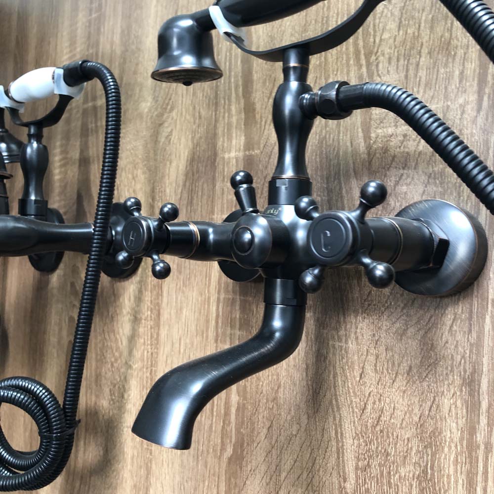 Sen tắm treo tường bằng đồng Kanly GCS01B