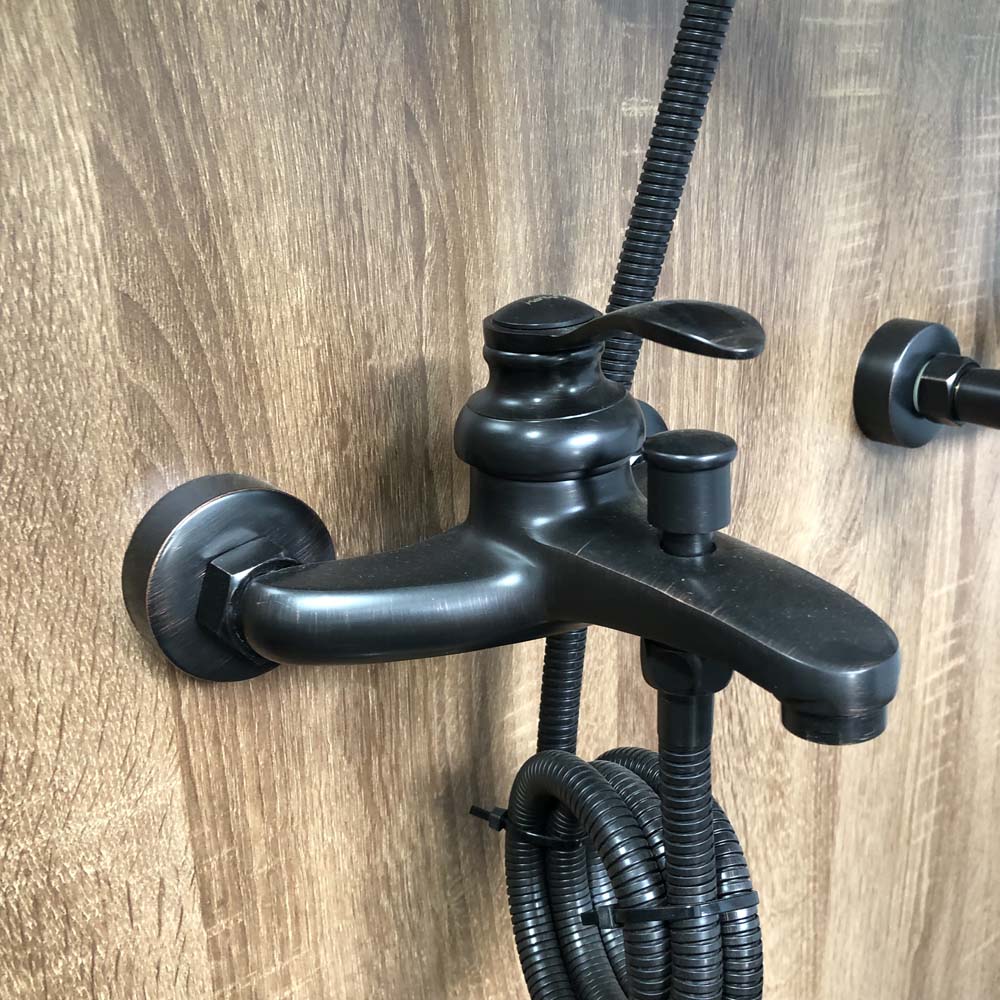 Sen tắm gắn tường nóng lạnh màu đen Kanly GCS20B