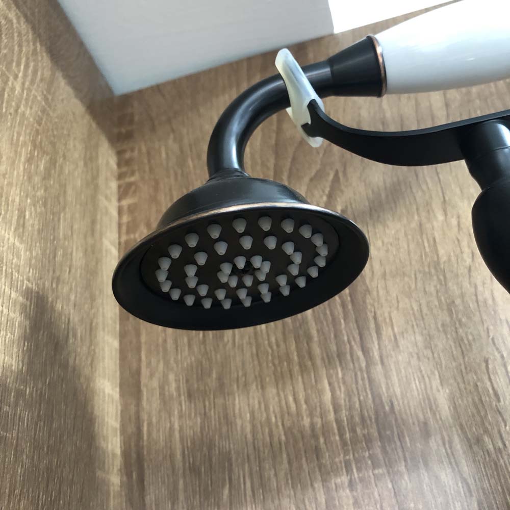 Sen tắm treo tường nóng lạnh bằng đồng Kanly GCS23B