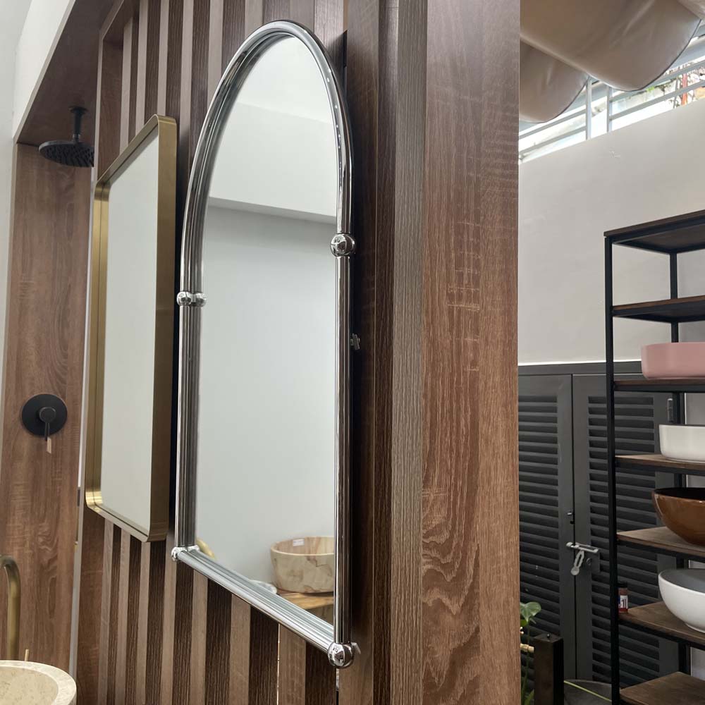 Gương trang điểm treo tường khung bằng đồng KANLY CHG12.01