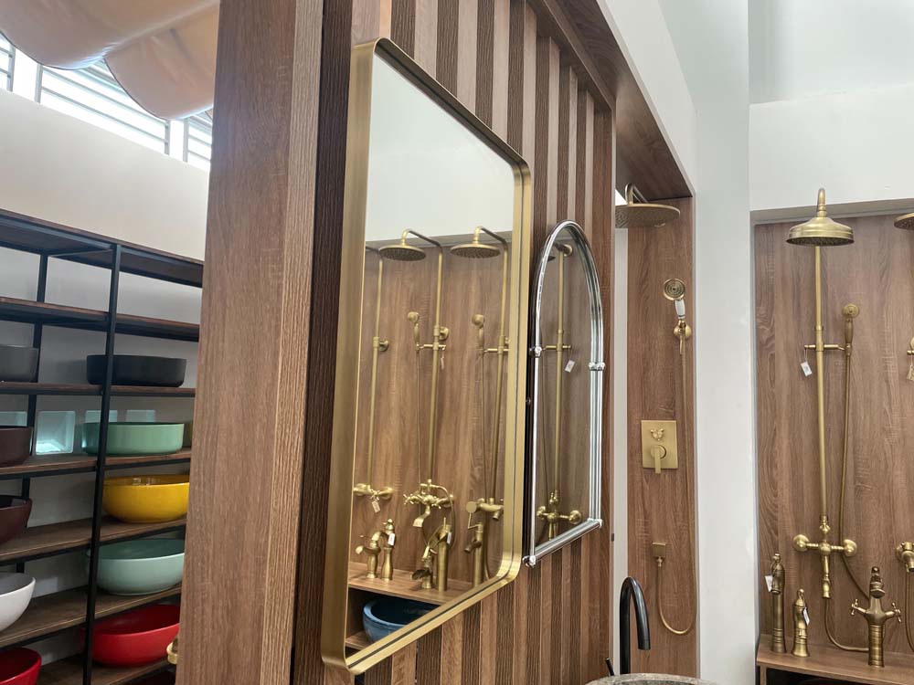 Gương soi tròn khung bằng đồng 50x70cm Kanly PK11.02