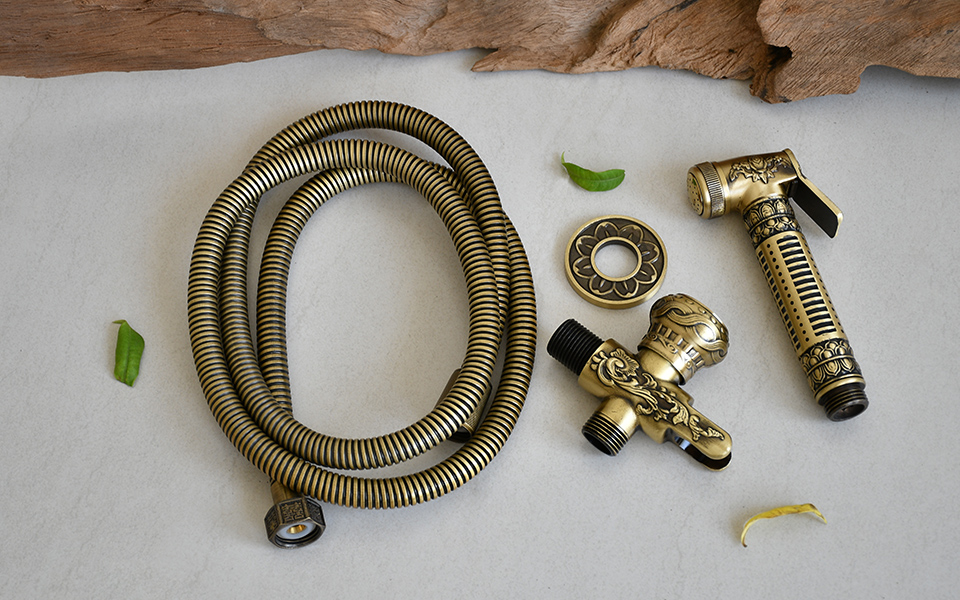 Vòi xịt vệ sinh bằng đồng có van khóa Kanly GCK23