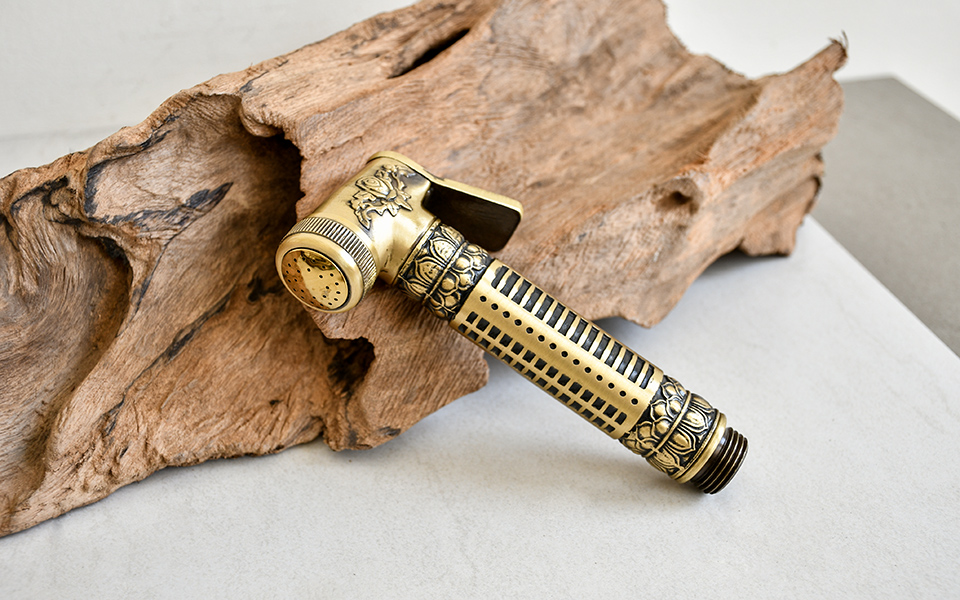 Vòi xịt vệ sinh bằng đồng có van khóa Kanly GCK23