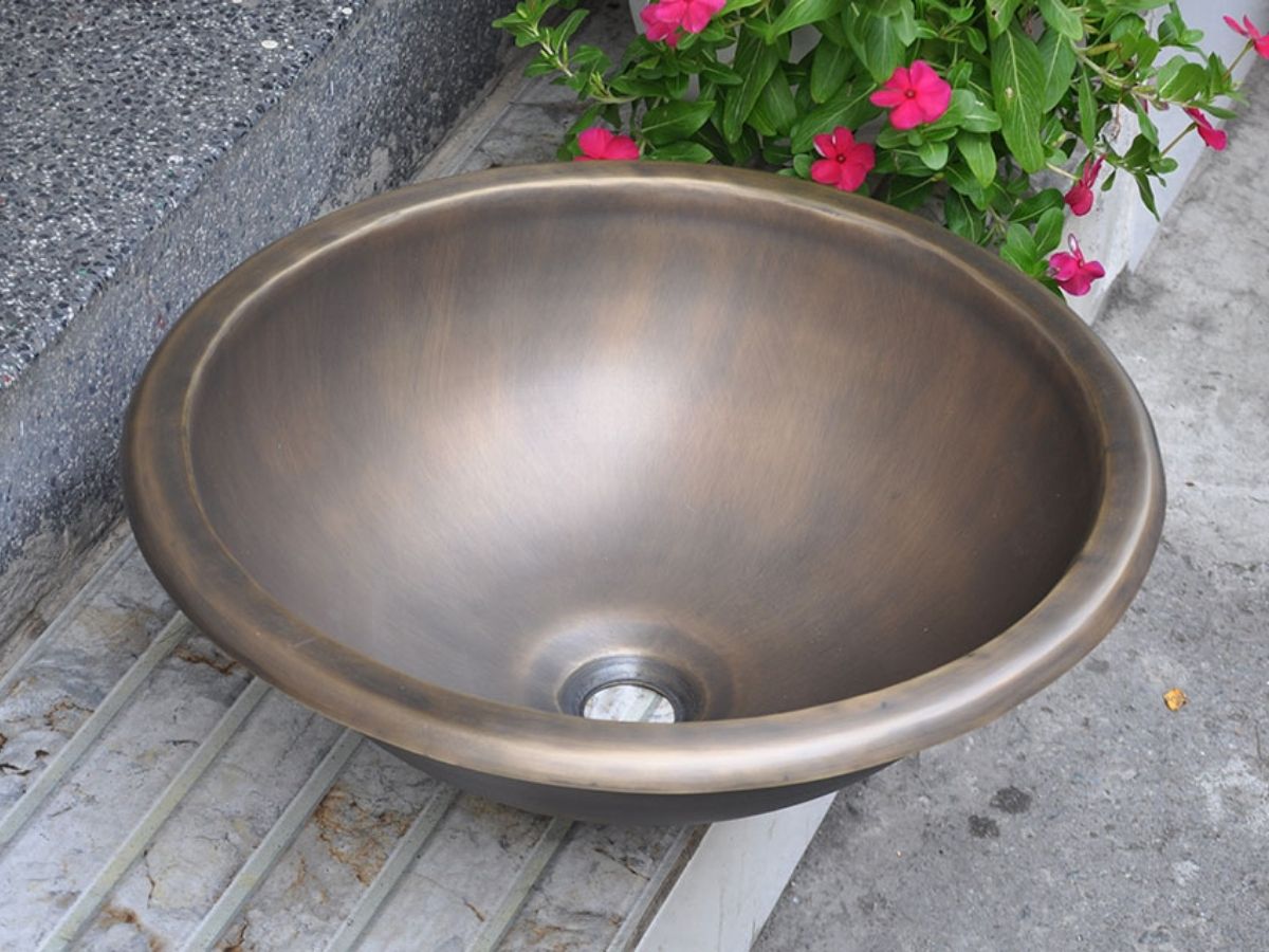 Chậu lavabo đặt bàn Kanly bằng đồng BL2011