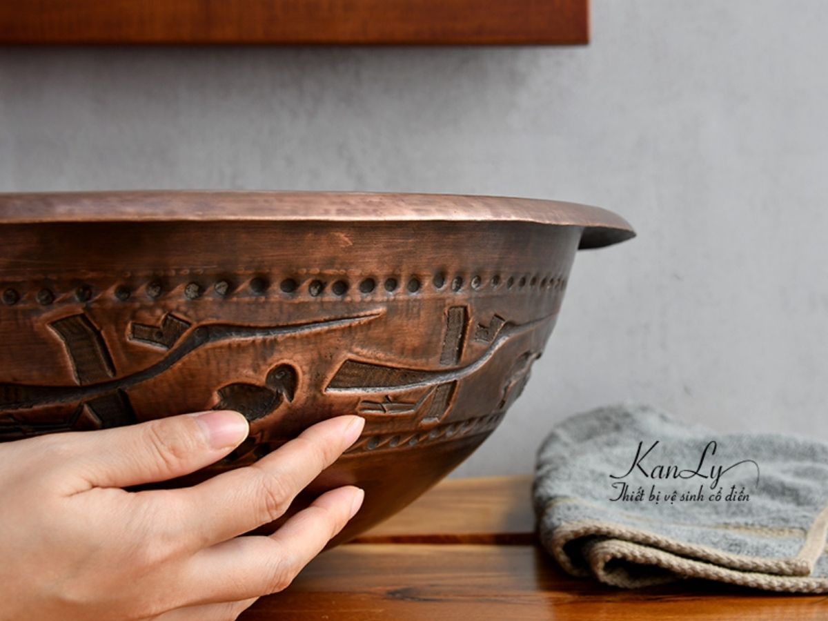 Chậu lavabo đặt bàn Kanly bằng đồng BL2622