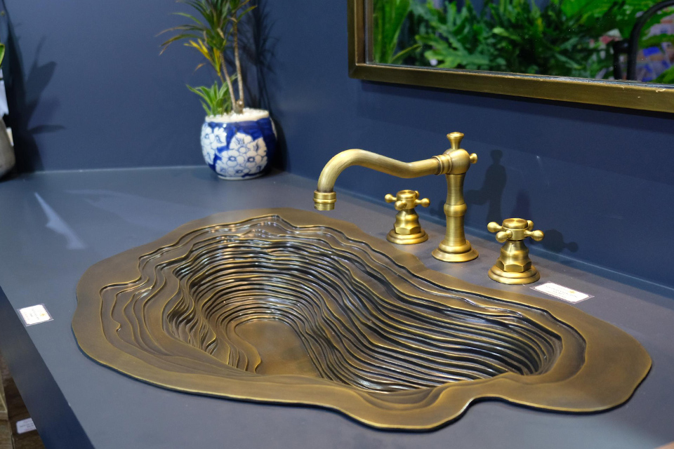 Chậu lavabo dương vành Kanly bằng đồng BS005