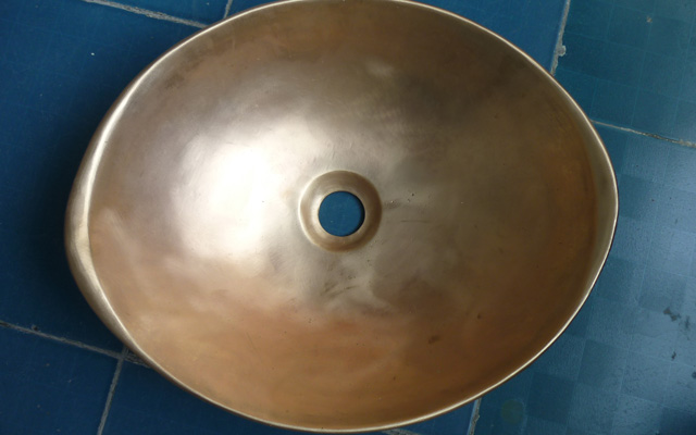 Chậu lavabo đặt bàn Kanly bằng đồng BS048