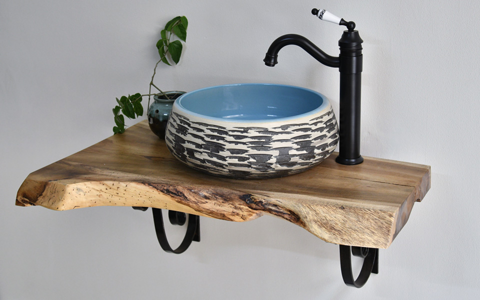 Chậu lavabo đặt bàn Kanly bằng sứ SU010