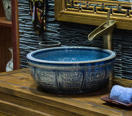 Chậu lavabo đặt bàn Kanly bằng sứ SU124