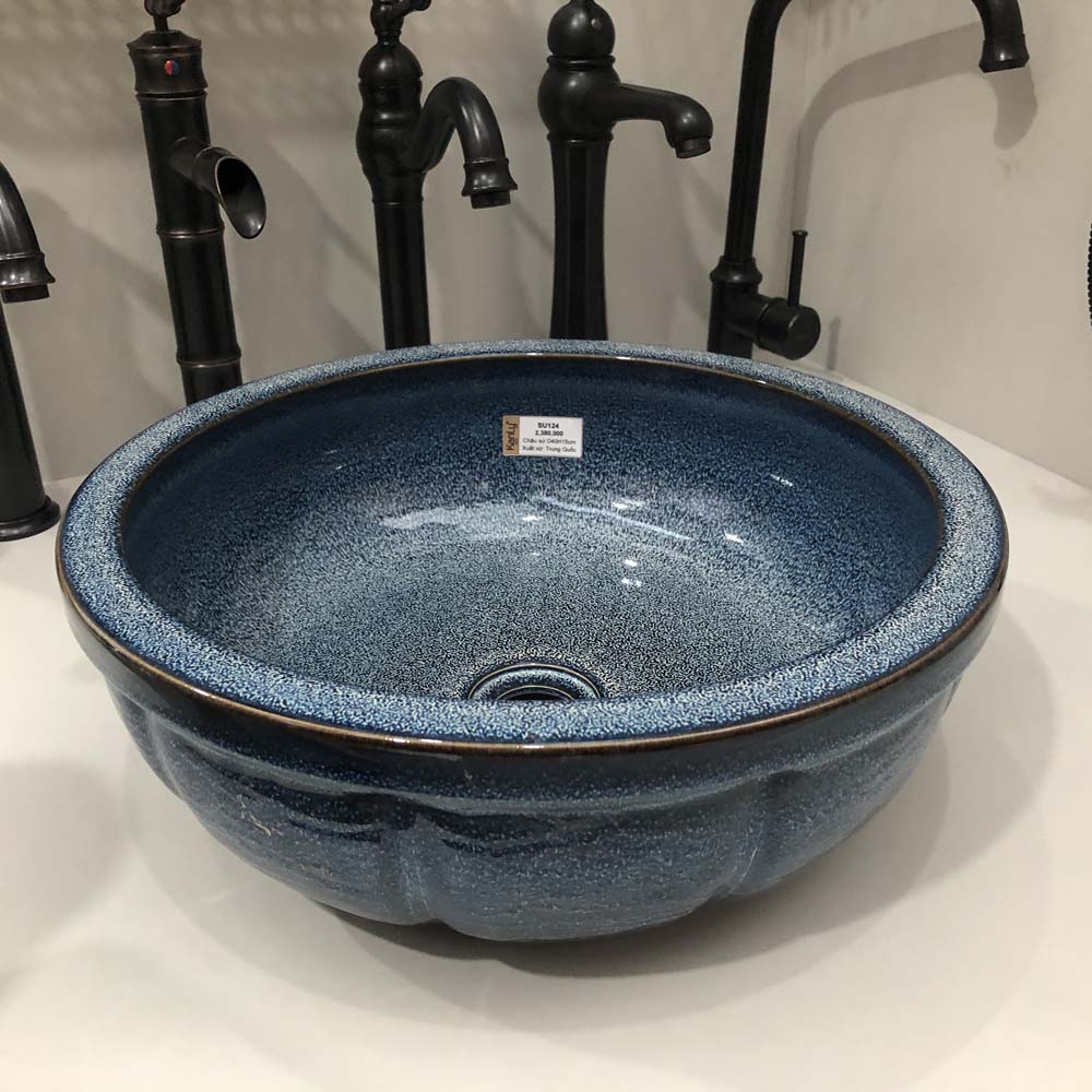 Chậu lavabo đặt bàn Kanly bằng sứ SU124