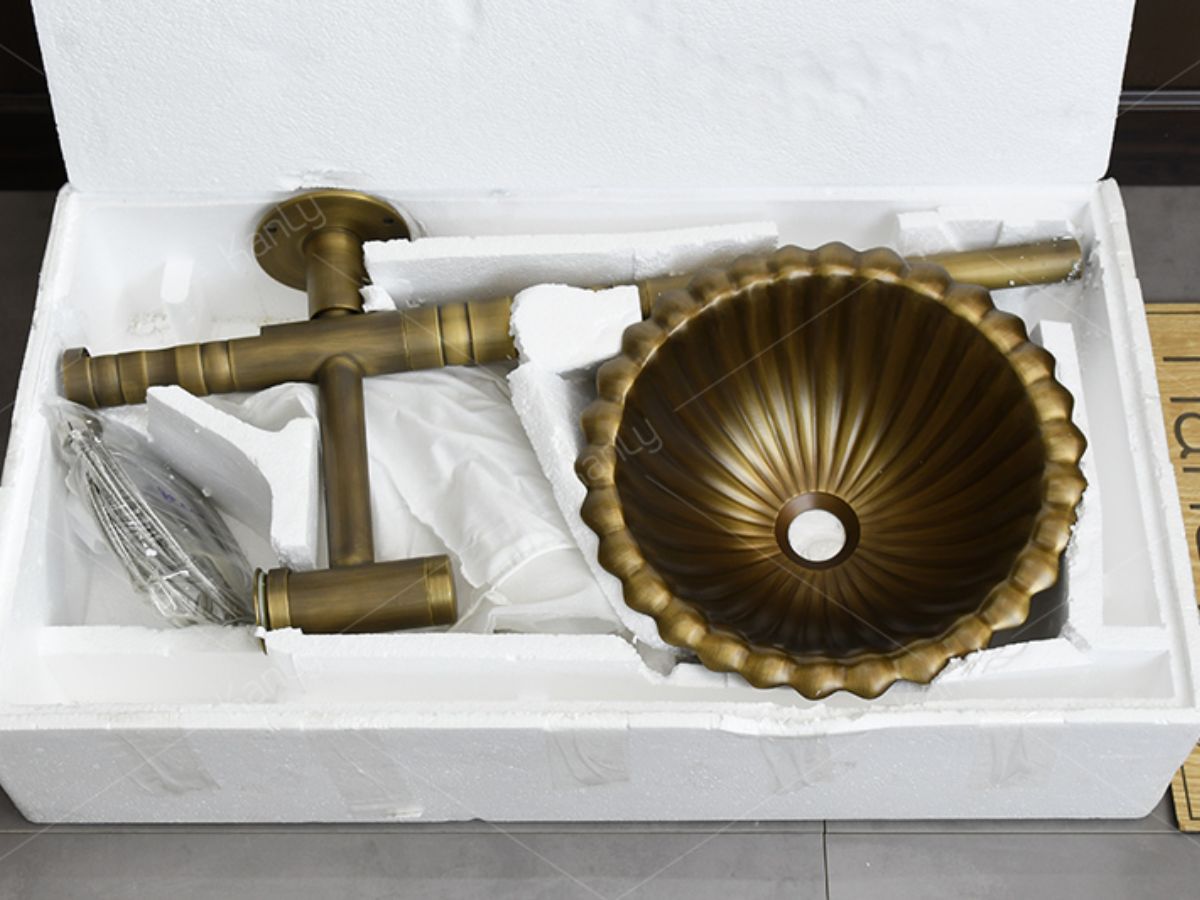 Bộ chậu lavabo Kanly treo tường bằng đồng DL2911B